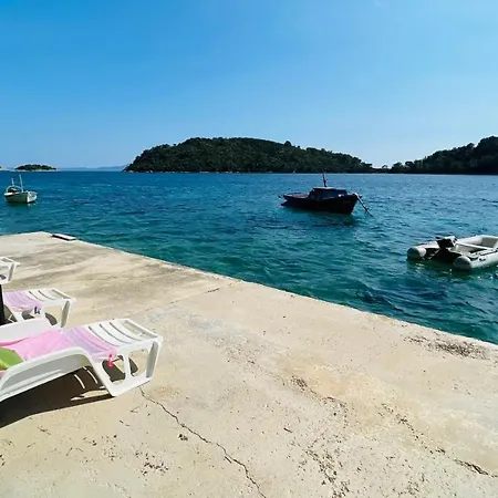 Apartment Lovely On The Private - Island Korcula *