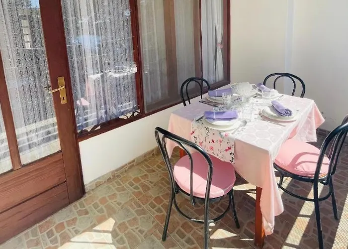 Lovely On The Private - Island Korcula شقة بريسبا