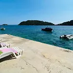 Apartament Lovely On The Private - Island Korcula *