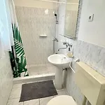 Apartament Lovely On The Private - Island Korcula *