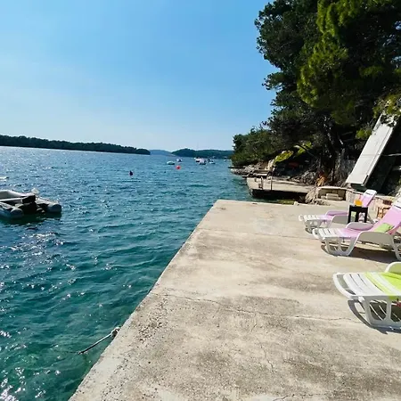 Lovely On The Private - Island Korcula