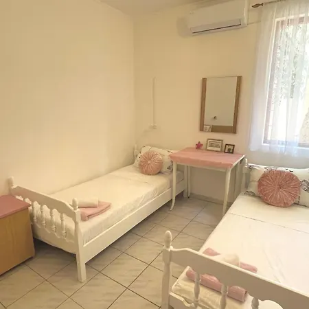 Lovely On The Private - Island Korcula Apartment *