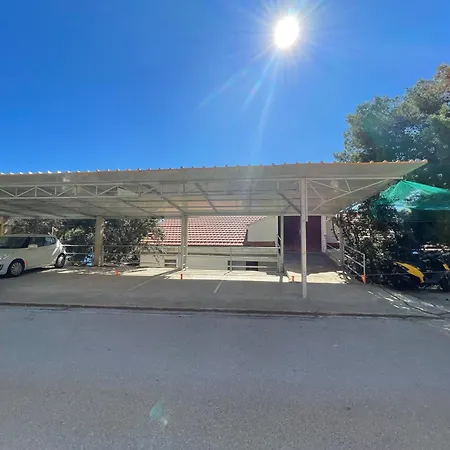 Lovely On The Private - Island Korcula Prizba