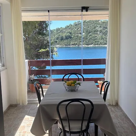 Lovely On The Private - Island Korcula Apartment