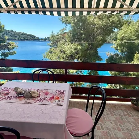 Lovely On The Private - Island Korcula Apartment